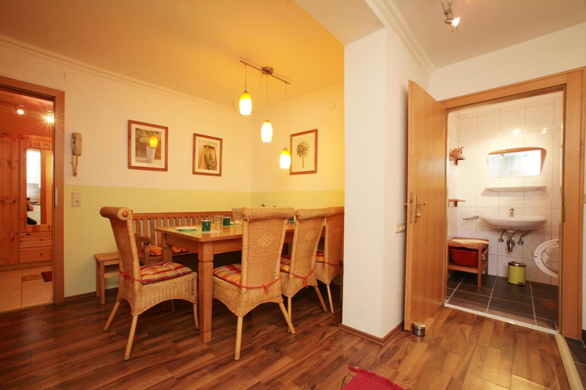Appartement Bakker Капрун Екстериор снимка